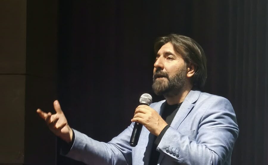 “Ailemizi korumak zorundayız”