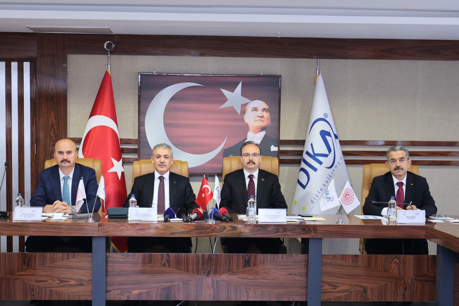DİKA yönetimi Mardin’de toplandı
