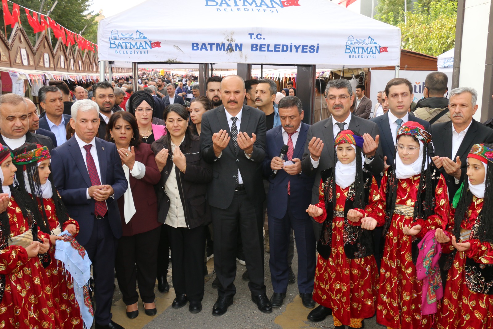 Fuar kapılarını dualarla açtı