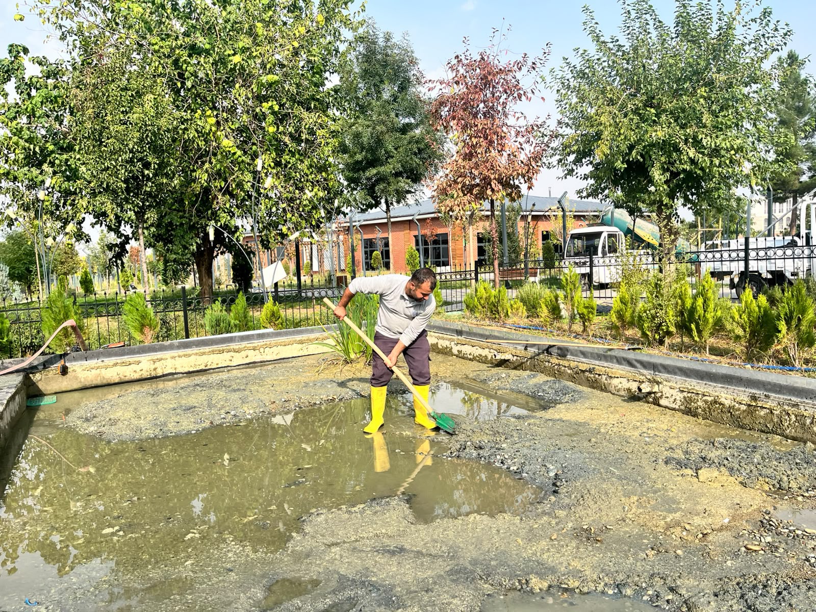 Gölet ve havuzlar bakıma alındı